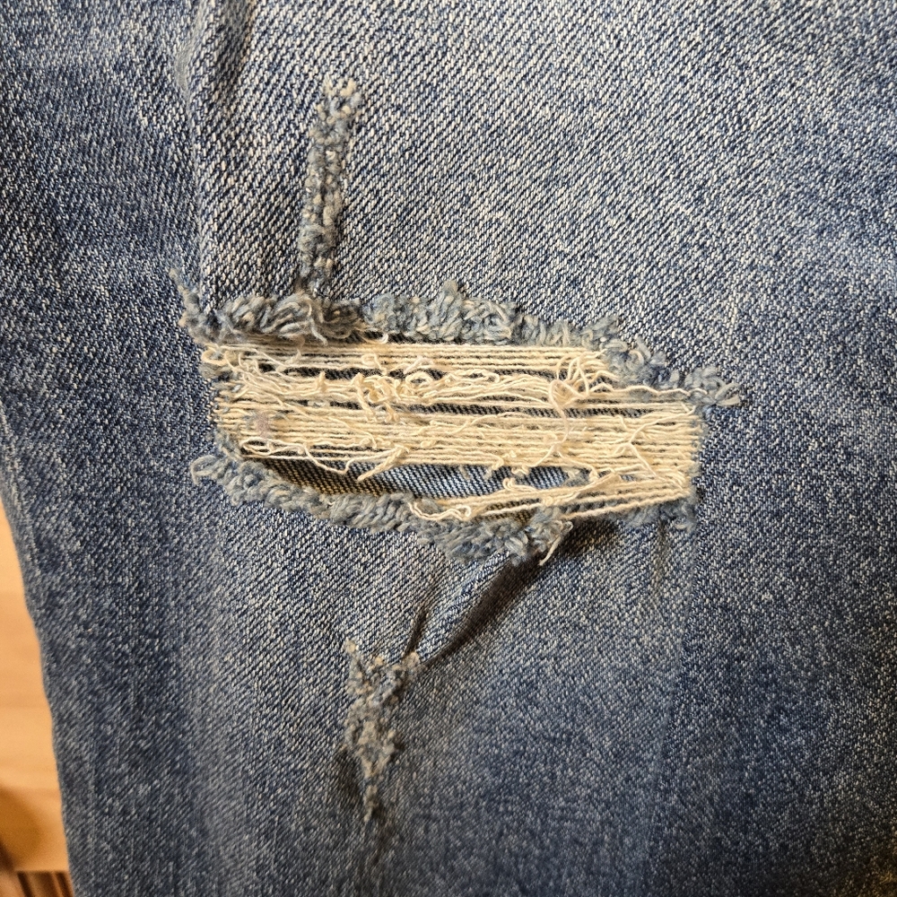 Torrid High Rise Straight Fit Cropped Jeans Blue Denim Raw Hem Size 20 Regular - Picture 4 of 12